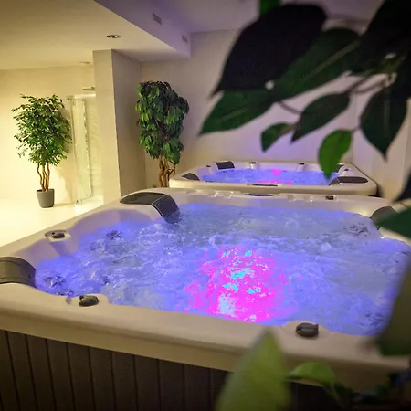 Hotel Ezuesthid Veszprem