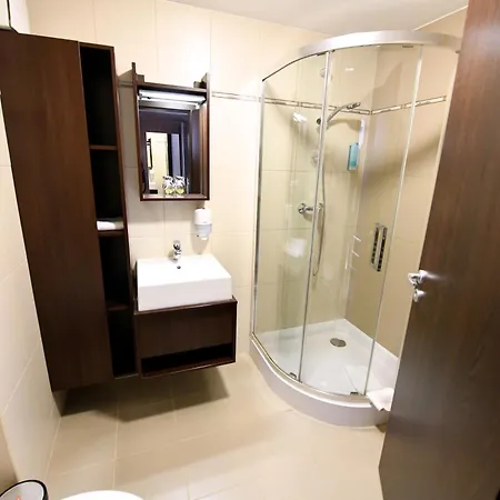 Hotel Ezuesthid Veszprem