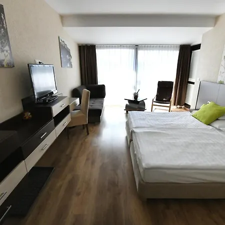 Ezuesthid Hotel 4*