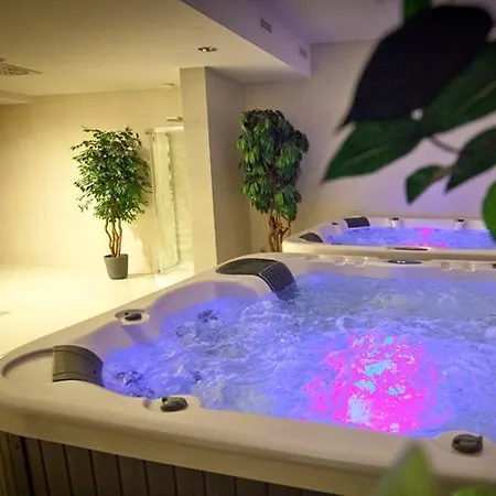 Ezüsthíd 4* Veszprém